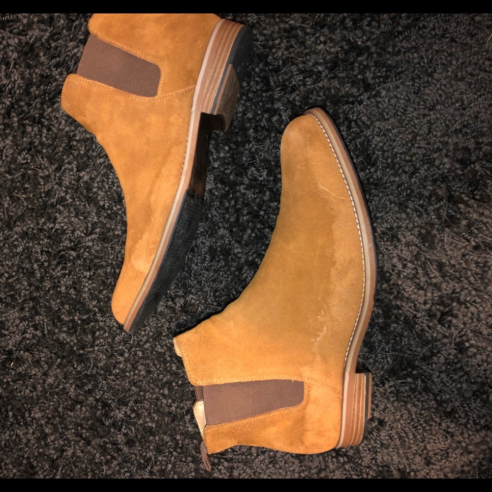Suede Chelsea boots